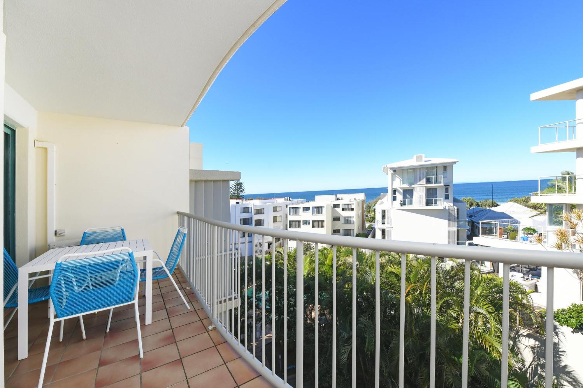 Lindomare Apartments Калаундра Экстерьер фото